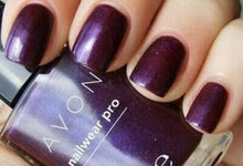 Load image into Gallery viewer, Avon True Nailwear Pro+ Nail Enamel Pearl Effects - 10ml