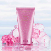 Load image into Gallery viewer, Avon Eve Embrace Body Lotion - 150ml