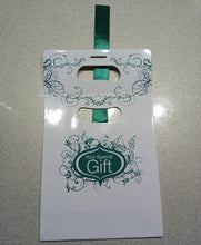 Load image into Gallery viewer, Avon White & Green Gift Bag