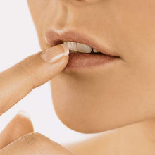 Load image into Gallery viewer, Oriflame TENDER CARE Gift Box Original Pomegranate Rose Balm