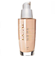 Load image into Gallery viewer, Avon Luxe Age-Transforming Foundation SPF 15