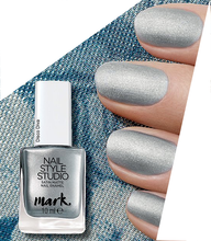 Load image into Gallery viewer, Avon Satin Matte Effect Nail Enamel - 10ml