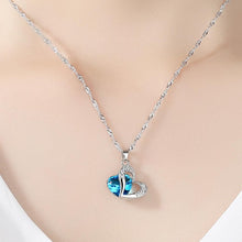 Load image into Gallery viewer, Luxury Heart Shaped Crystal Necklace