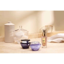 Load image into Gallery viewer, Avon Anew Platinum Day Lifting Cream SPF25 with Protinol - 50ml***