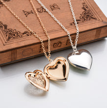 Load image into Gallery viewer, Necklace Pendant Heart Pendant Slot Photo Frame