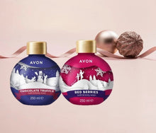 Load image into Gallery viewer, Avon Senses Bauble Red Berries Bubble Bath &amp; Body Wash – 250ml
