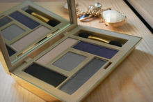 Load image into Gallery viewer, Avon Luxe Purple Smokes Eyeshadow Palette
