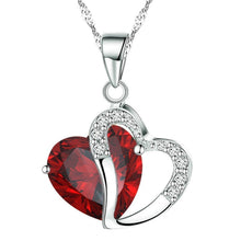 Load image into Gallery viewer, Luxury Heart Shaped Crystal Necklace
